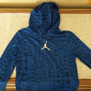 Boys Jordan Dri-fit shirt Size S(8/10)